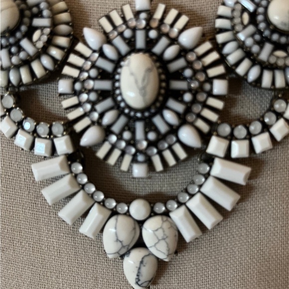 Statement Necklace - Picture 3 of 6